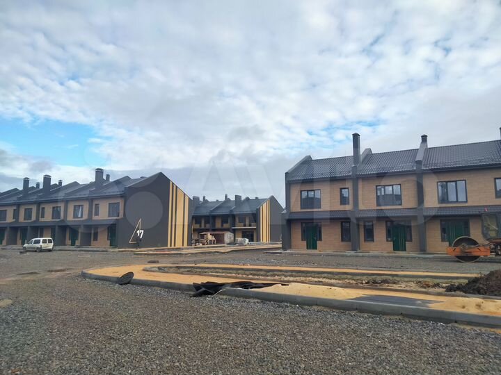 Таунхаус 136,3 м² на участке 1 сот.