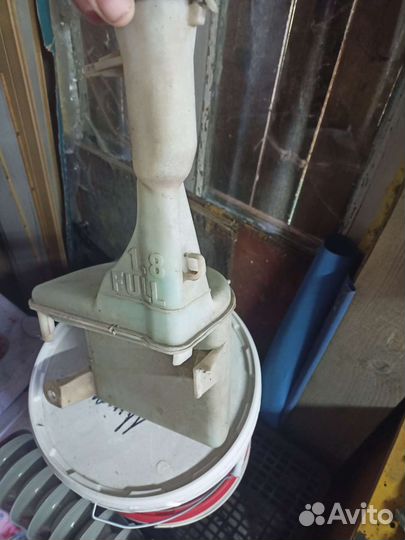 Бак омывателя