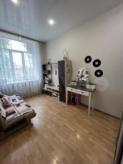 Комната 27,4 м² в 1-к., 2/2 эт.