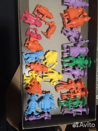 Редчайшие фигурки 60-70-х годов Астерикс, индейцы