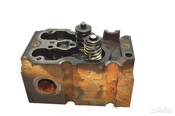 Головка блока цилиндров renault trucks Major (01.9