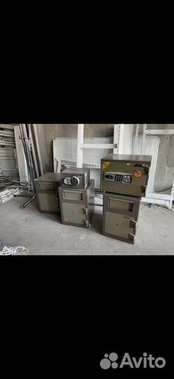 Сейф депозитный