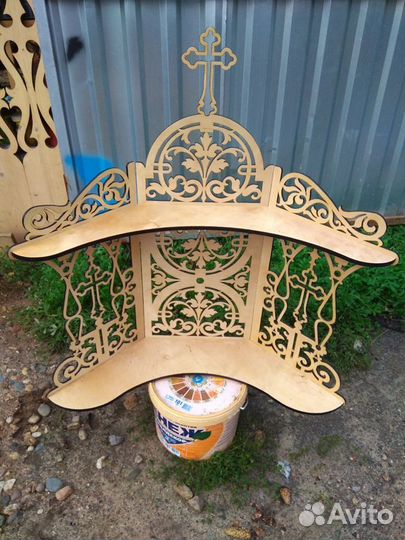 Полочки под иконы