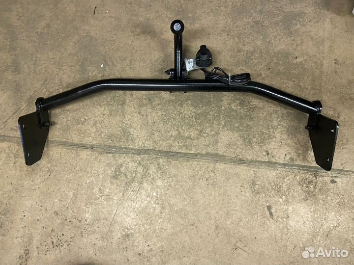 Фаркоп на hyundai solaris Kia rio