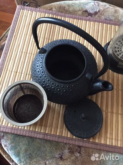 Посуда в ассортименте для чая, кофе и тд