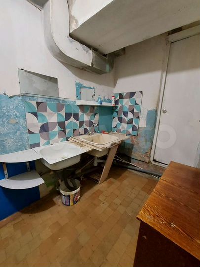 Комната 11,2 м² в 4-к., 2/9 эт.