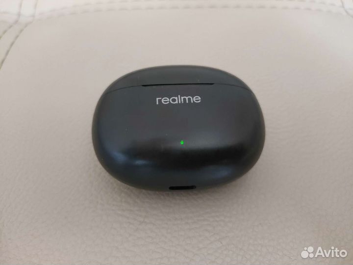 Беспроводные наушники realme Buds T100