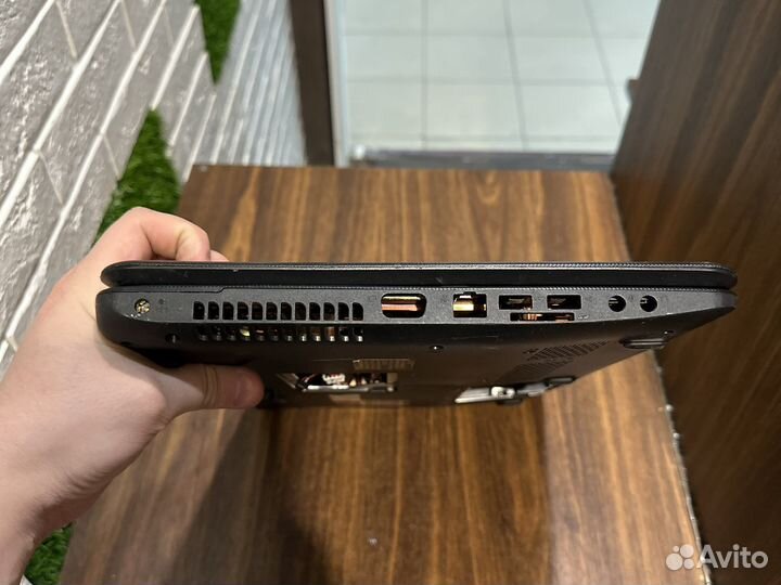 Toshiba c670 черный, в разбор