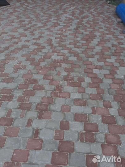 Укладка тротуарной плитки