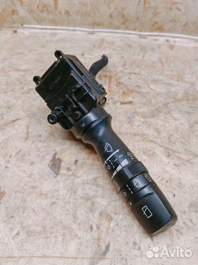 Переключатель стеклоочистителей Kia Ceed