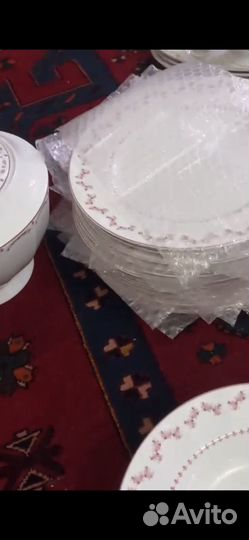 Столовый сервиз на 12 персон