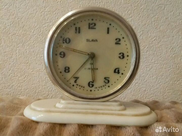 Часы -будильники ссср: мом; слава