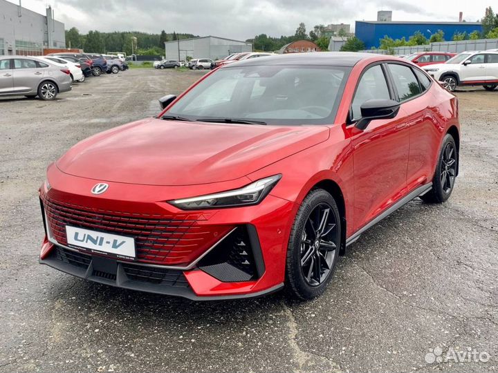 Changan UNI-V 1.5 AMT, 2023