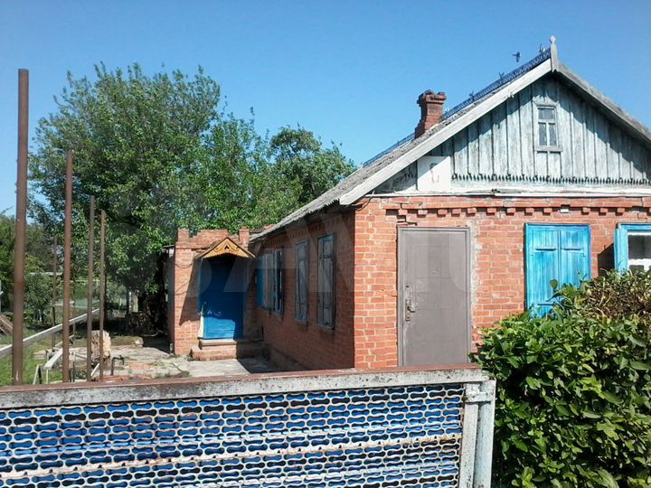 Дом 63 м² на участке 8,5 сот.