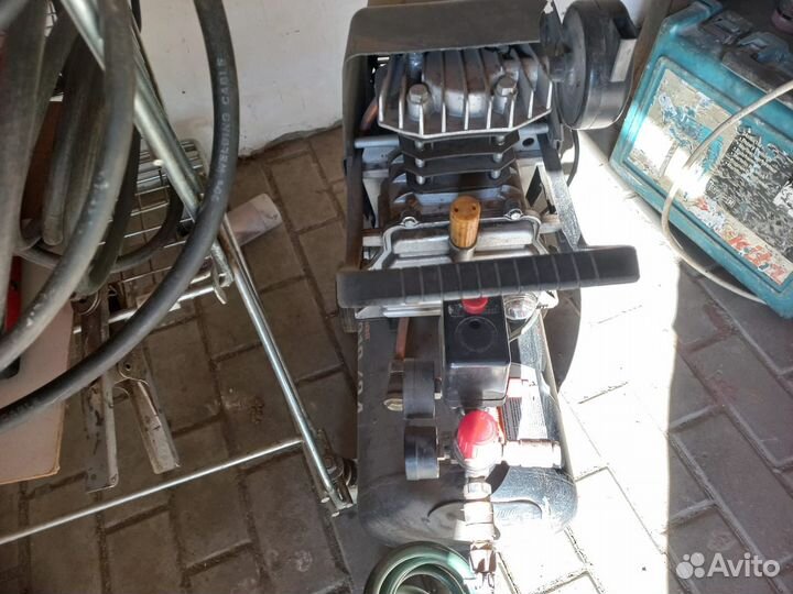 Компрессор поршневой бу