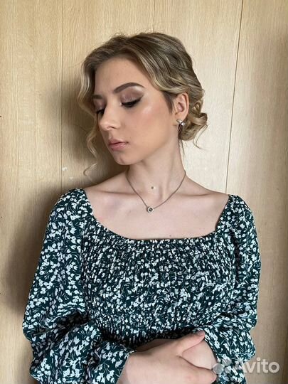 Макияж и прическа