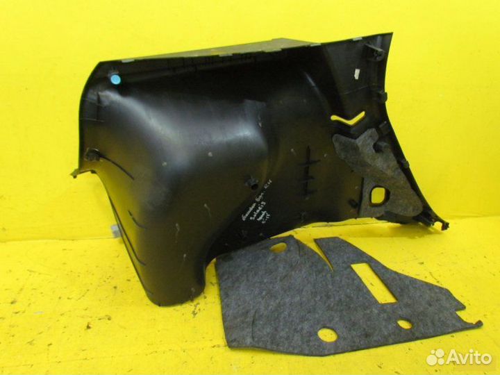 Обшивка багажника правая Hyundai Solaris 1 хэтчбек