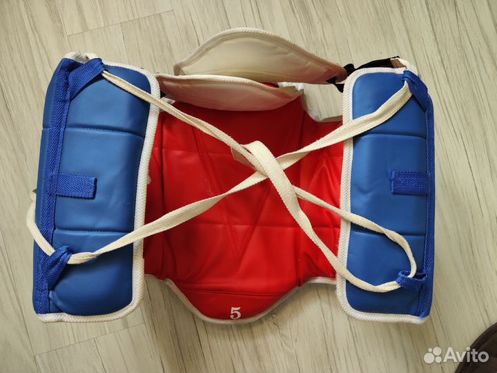 Защита груди мужская