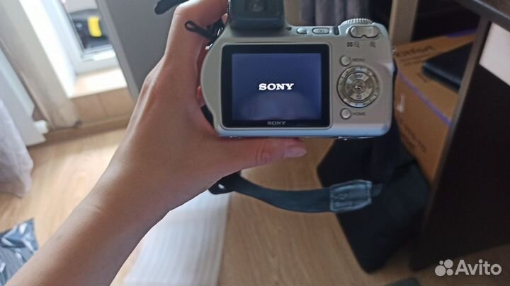 Фотоаппарат Sony DSC h7