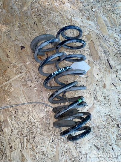 Пружина подвески задняя Peugeot 308 хейчбек EP6