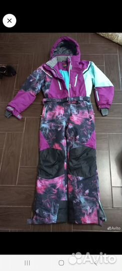 Зимний комбинезон для девочки