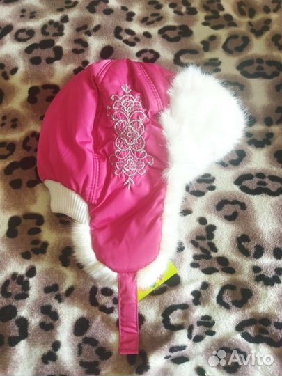 Шапка для девочки новая