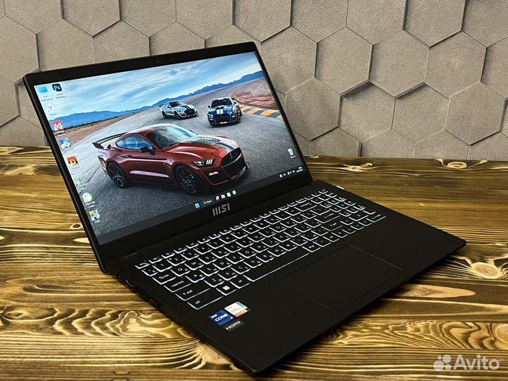 MSI Intel i7 12th 10 Ядер/FHD IPS/SSD 512/16Ram