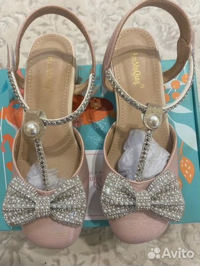 Босоножки для девочки