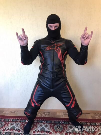 Кожаный мотокостюм р-р 50