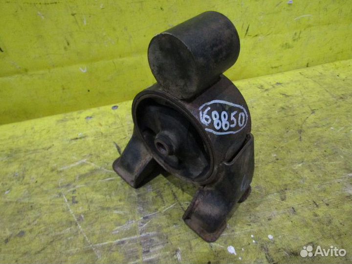 Подушка двигателя Kia cee'd I 07-12 г 68850