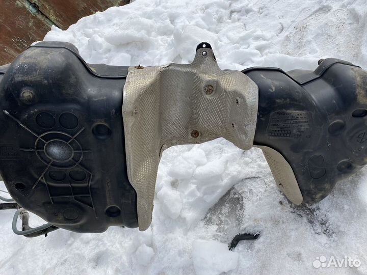 Бензобак Audi Q7 4M0201060CH