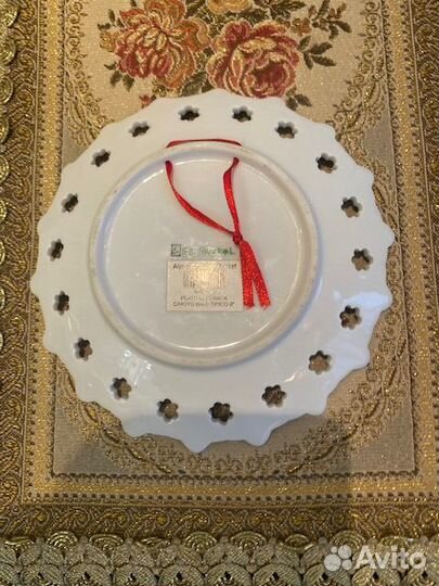 Тарелка прорезной фарфор