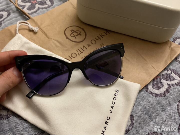 Солнцезащитные очки marc jacobs