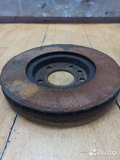 Тормозной диск передний левый Opel Astra H Z17DTH