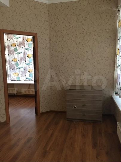 2-к. квартира, 42 м², 1/5 эт.