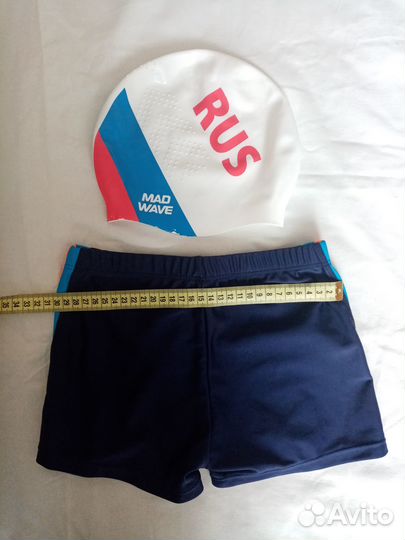 Плавки и шапочка