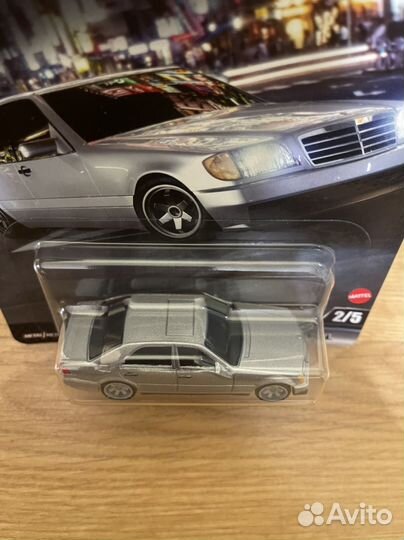 Hot Wheels Premium Mercedes -Benz 500 SEL