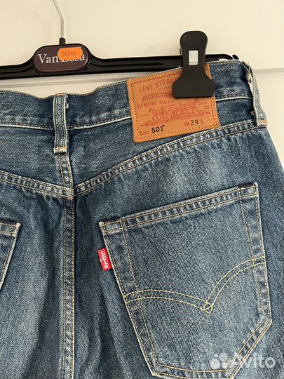 Шорты бермуды levis