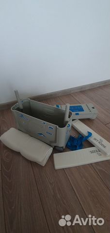 Продам детский чемодан