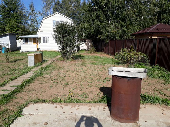 Дом 47,6 м² на участке 6 сот.