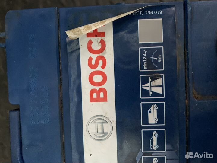 Продаю аккумулятор bosch S4 026 70А/Ч 630А