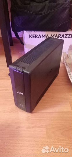 APC back ups PRO 900