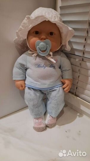 Малыш бэби-бон