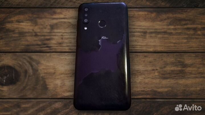 DOOGEE N20, 4/64 ГБ