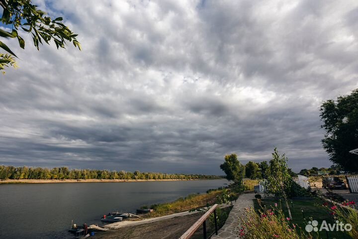 База отдыха на берегу реки Енотаевка
