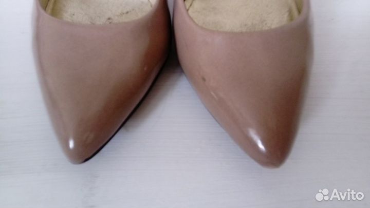 Туфли классические лодочки бежевые Mango Touch