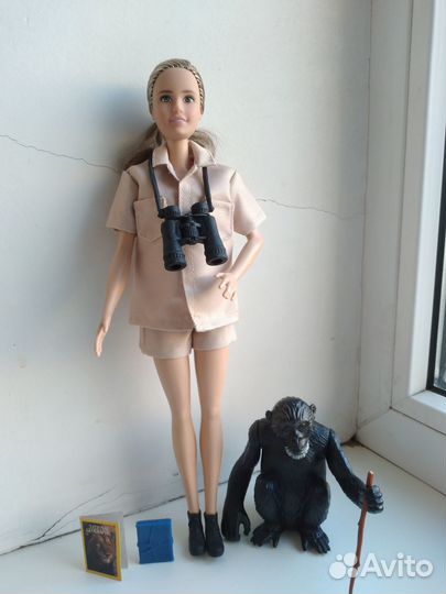 Кукла Барби Доктор Джейн
