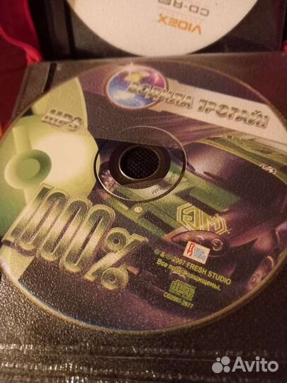 Футляр для сд дисков с дисками