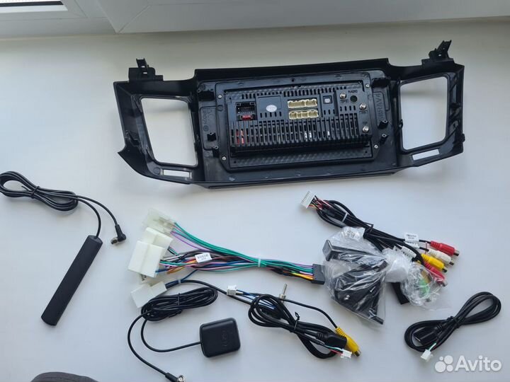 Магнитола android toyota rav 4 40 2 / 32 гб