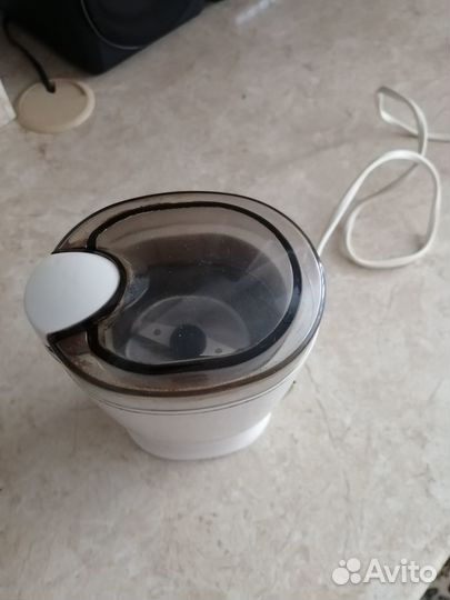 Продам электрическую кофемолку б/у Скарлетт